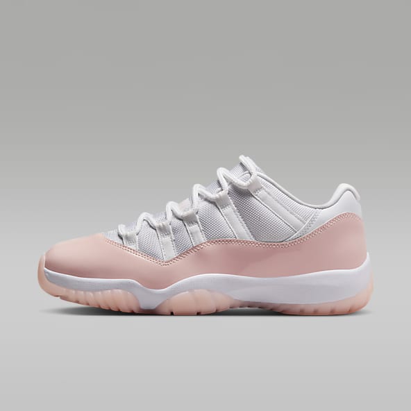 Women's air jordan 11 shoes discount